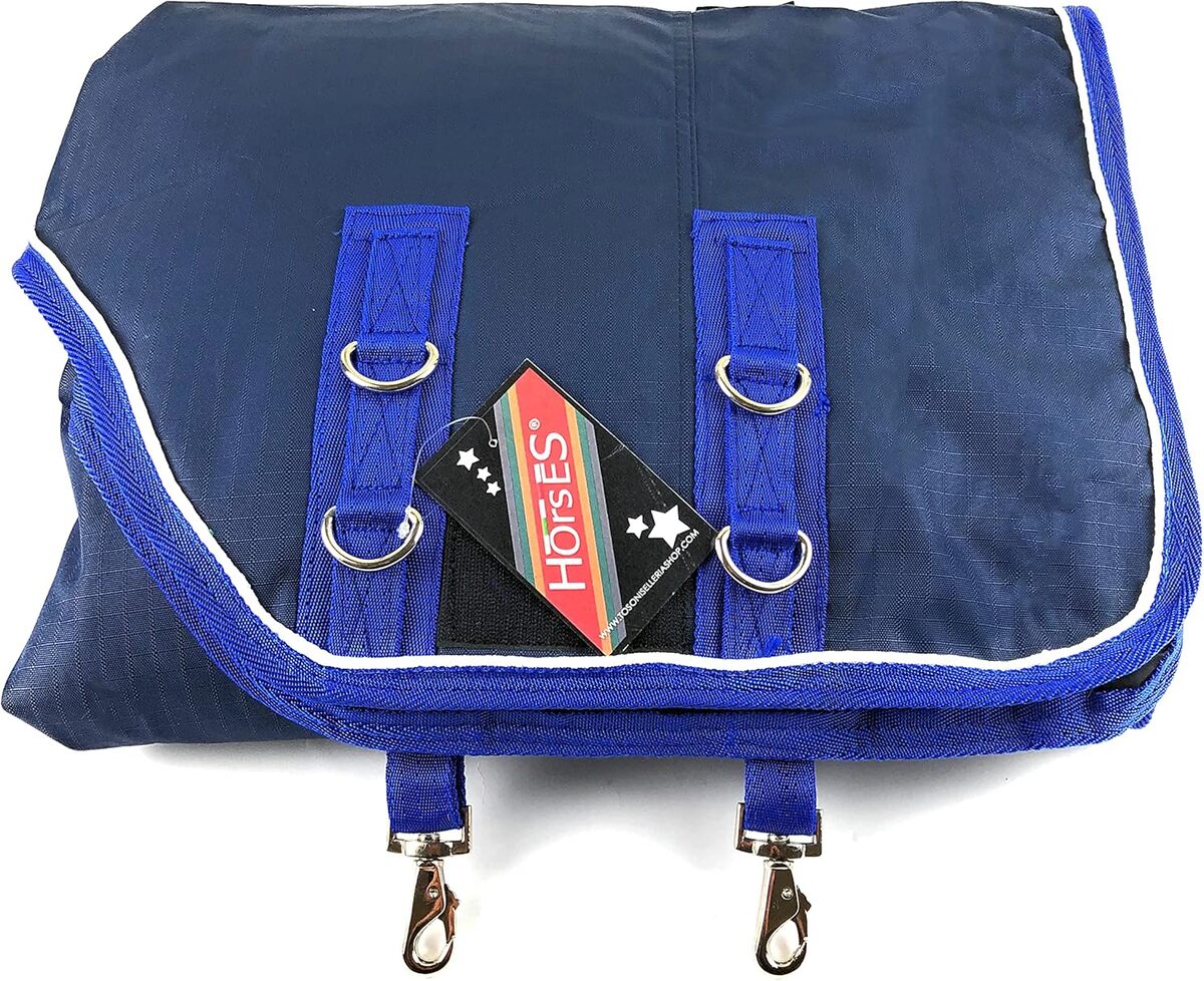 Test de la couverture imperméable Heroes P pour poneys : chaleur et confort garantis