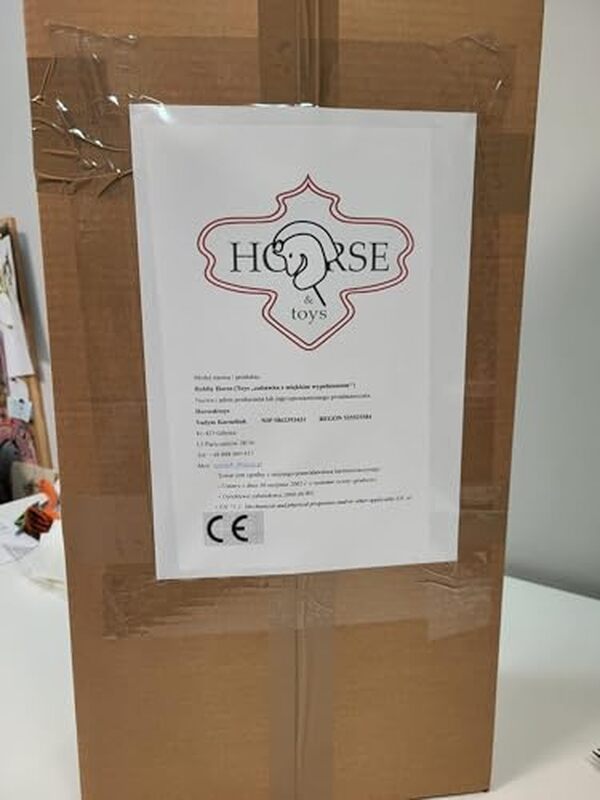 Découvrez le hobby horse A3 de Horse & toys : un jouet passionnant qui stimule l'imagination et encourage l'activité physique chez les enfants.