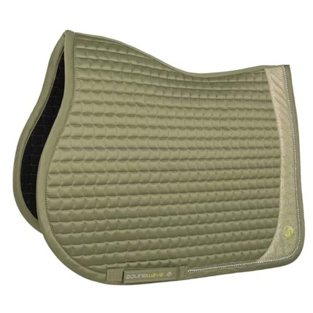 Test du tapis de selle Equinewave : fraîcheur et confort pour l'équitation anglaise