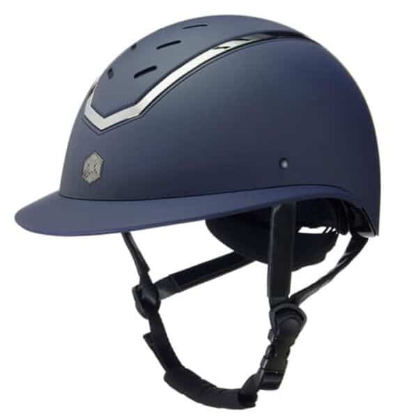 Découvrez le test complet du casque Kylo 2026 de Charles Owen : protection optimale, confort supérieur et élégance navy pour cavaliers exigeants.