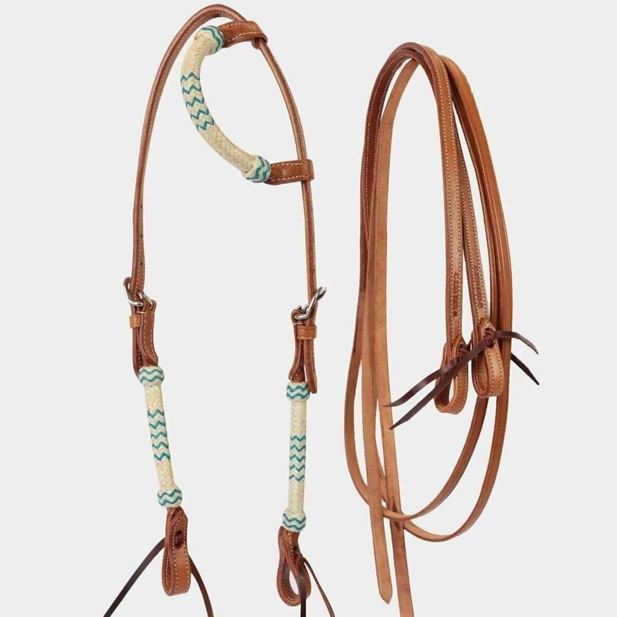 Avis sur la bride Horses Arawa : élégance et maîtrise équestre