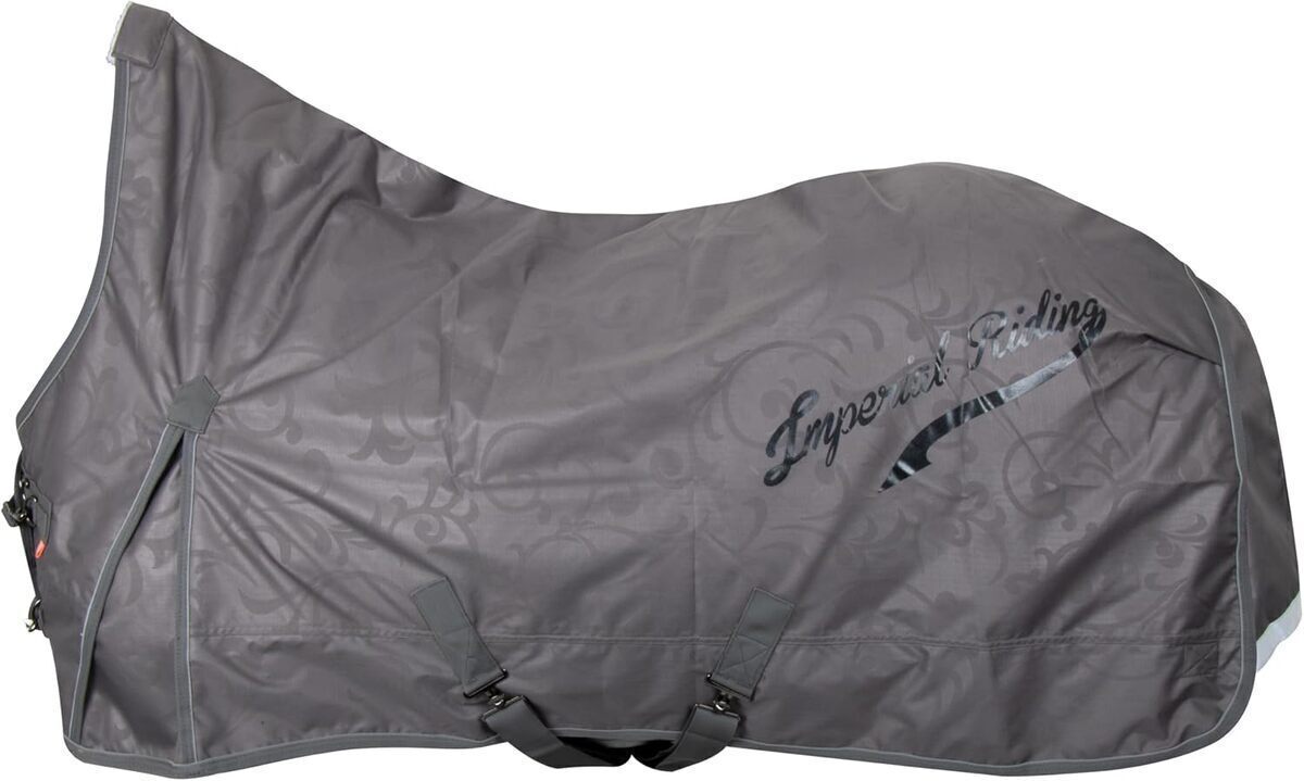 Test de la couverture extérieure Imperial Riding IRH Super-Dry 100g : robuste et imperméable